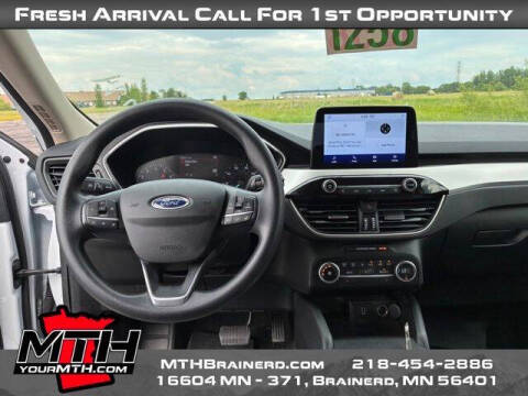 2020 Ford Escape SE