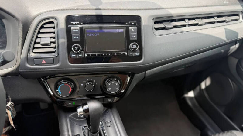 2021 Honda HR-V LX