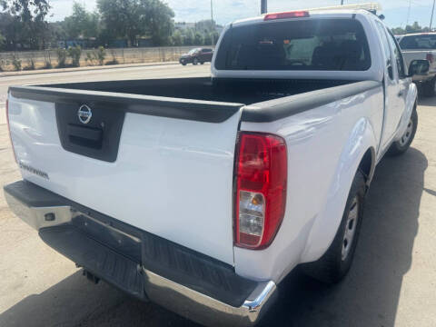 2013 Nissan Frontier S
