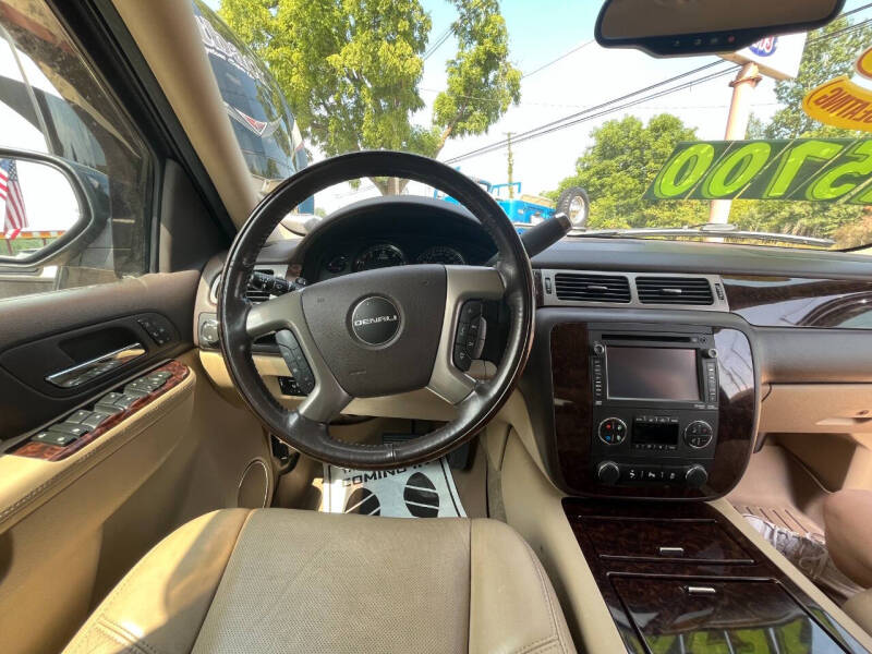 2014 GMC Yukon XL Denali