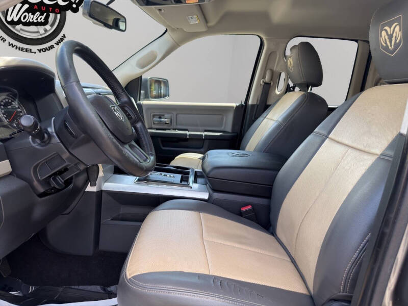 2012 RAM 1500 SLT