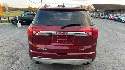 2017 GMC Acadia Denali