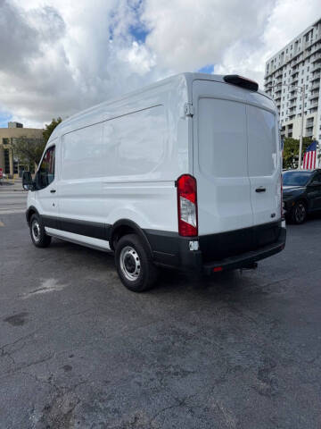2020 Ford Transit 250