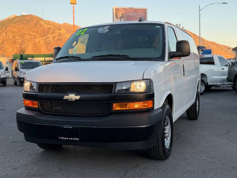 2022 Chevrolet Express 2500