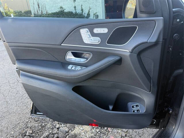 2025 Mercedes-Benz GLE GLE 450e 4MATIC