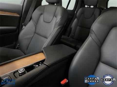 2025 Volvo XC90 B6 Plus Bright Theme 7P