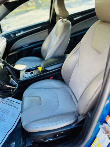 2017 Ford Fusion V6 Sport