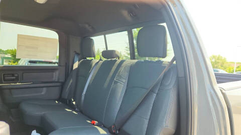 2026 RAM 2500 Black Express