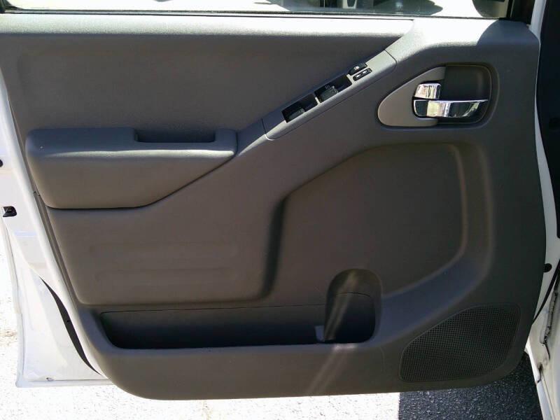 2019 Nissan Frontier S