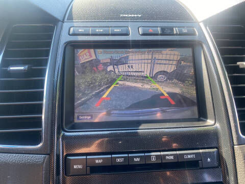 2011 Ford Taurus SHO