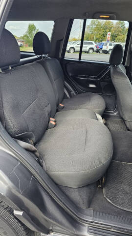 2004 Jeep Grand Cherokee Laredo