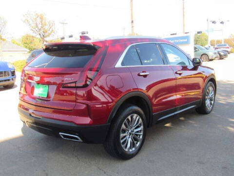 2024 Cadillac XT4 Premium Luxury