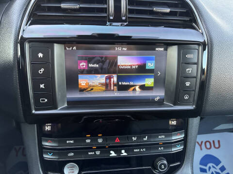 2018 Jaguar F-PACE 25t