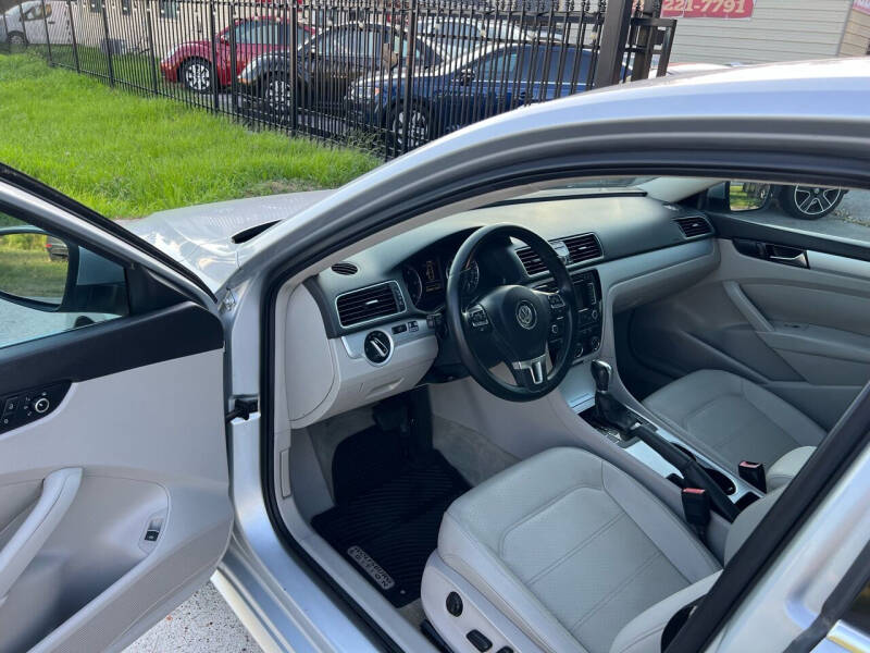 2013 Volkswagen Passat TDI SE