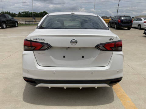 2021 Nissan Versa SV