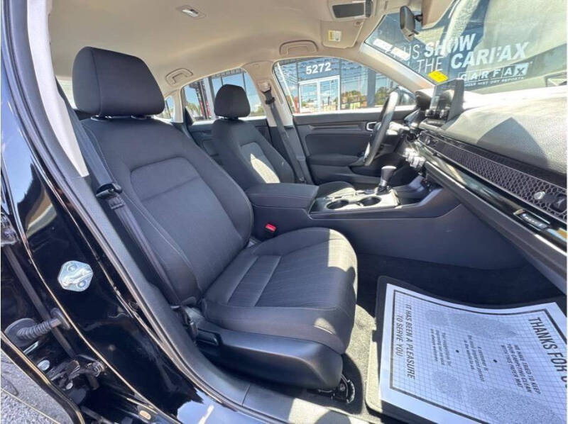 2025 Honda Civic LX
