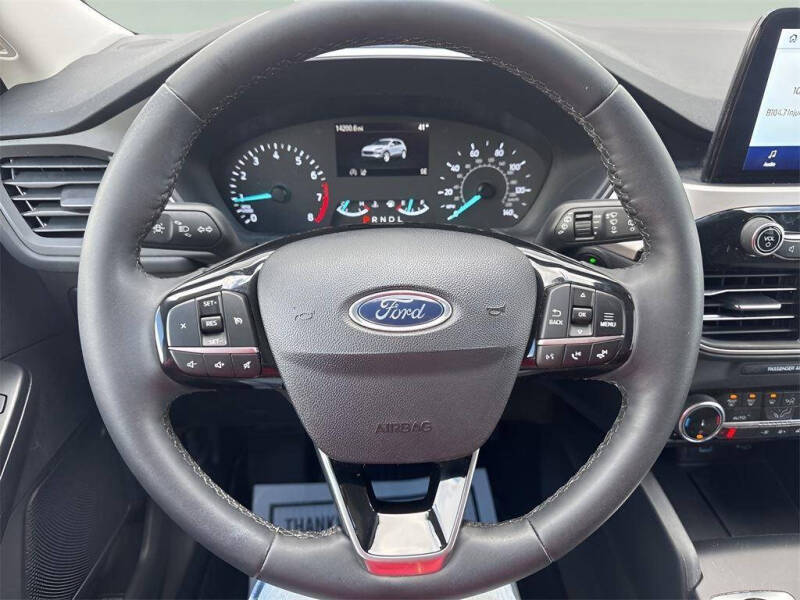 2022 Ford Escape SE