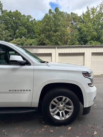 2017 Chevrolet Suburban LT