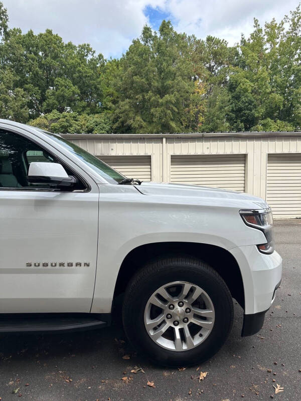 2017 Chevrolet Suburban LT