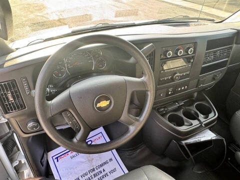 2018 Chevrolet Express LS 3500