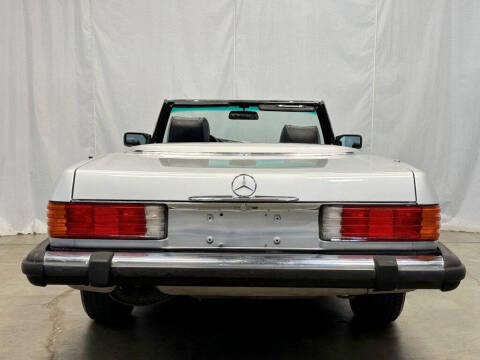1987 Mercedes-Benz 560-Class 560 SL
