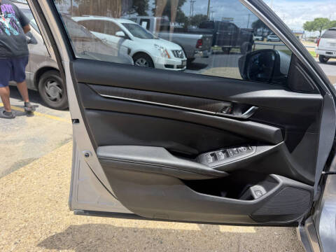 2019 Honda Accord EX