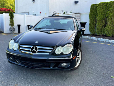 2009 Mercedes-Benz CLK for sale at Ultimate Motors in Port Monmouth NJ