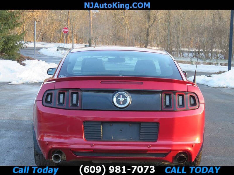 2013 Ford Mustang V6 Premium