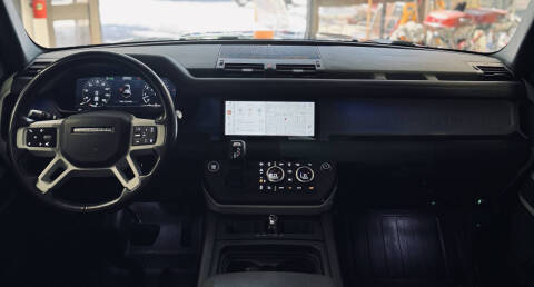 2020 Land Rover Defender 110 SE