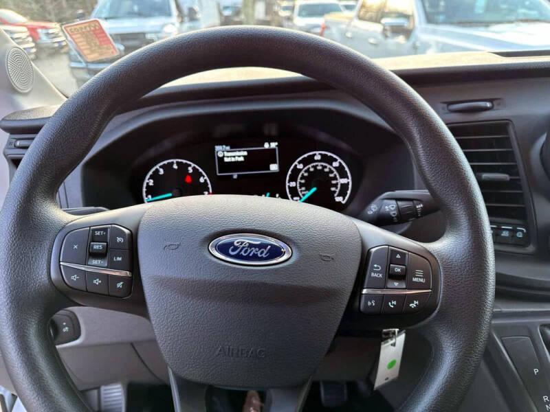 2025 Ford Transit 250