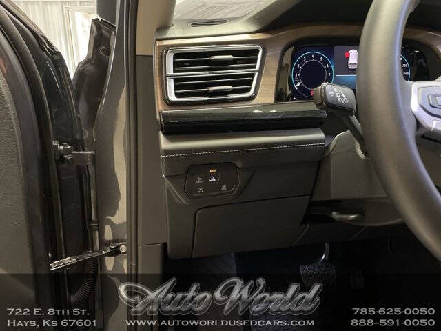 2025 Volkswagen Atlas SE