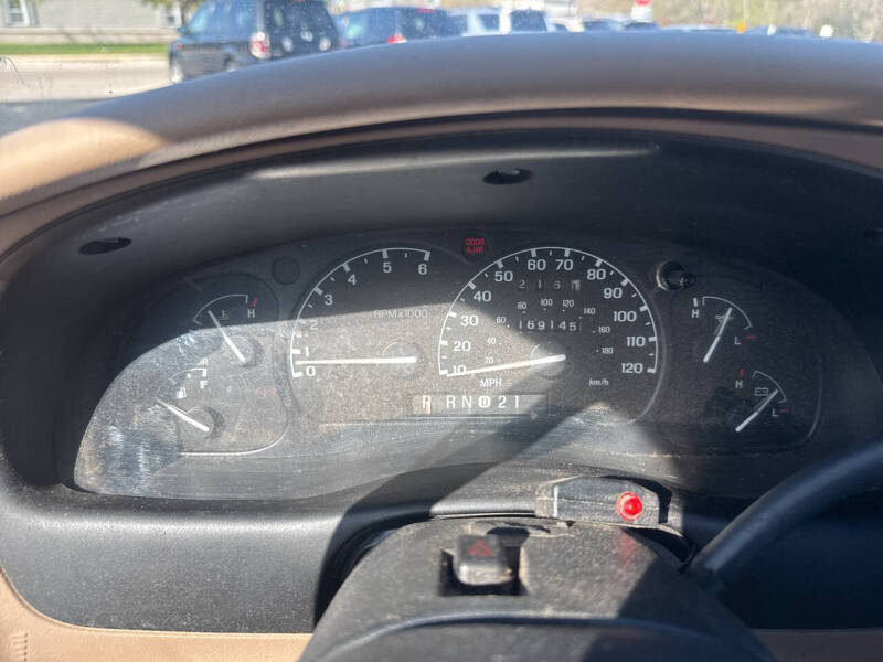 1999 Ford Explorer XLT