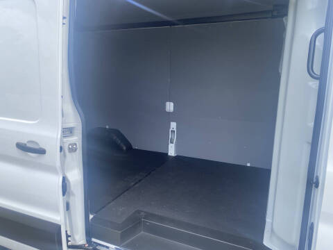 2025 Ford Transit 250