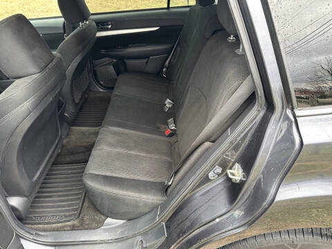 2013 Subaru Outback 2.5i Premium