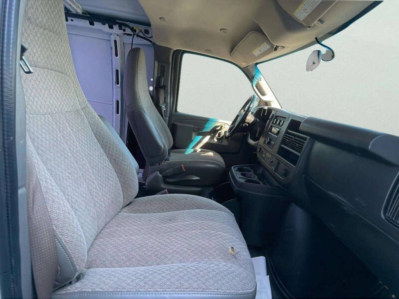 2020 Chevrolet Express 2500