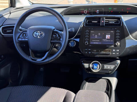2021 Toyota Prius Prime LE