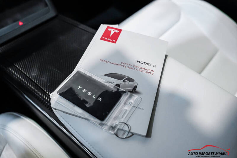 2023 Tesla Model S Standard Range