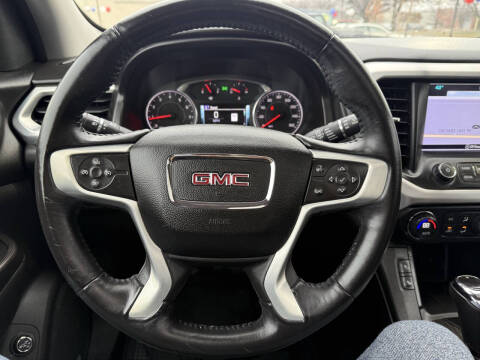 2017 GMC Acadia SLT-1