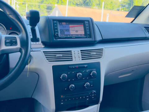 2014 Volkswagen Routan