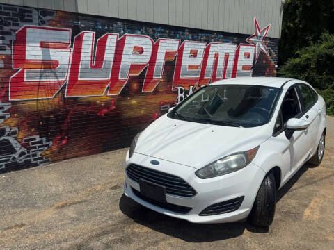 2015 Ford Fiesta SE