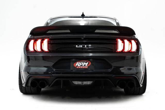 2022 Ford Mustang