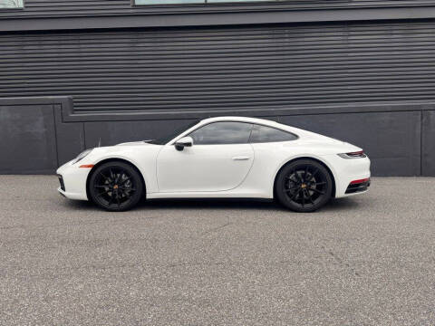 2021 Porsche 911 Carrera