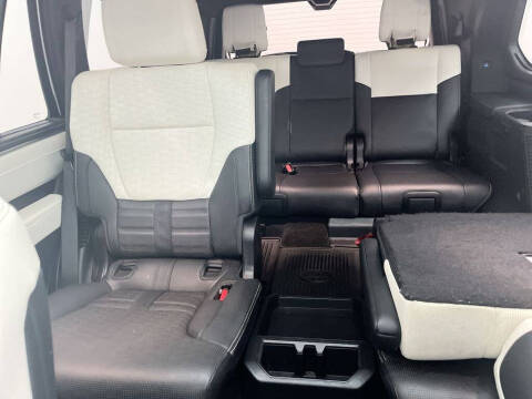 2023 Toyota Sequoia Capstone