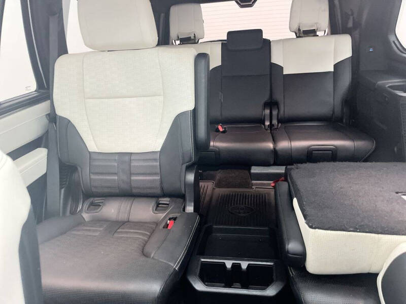 2023 Toyota Sequoia Capstone