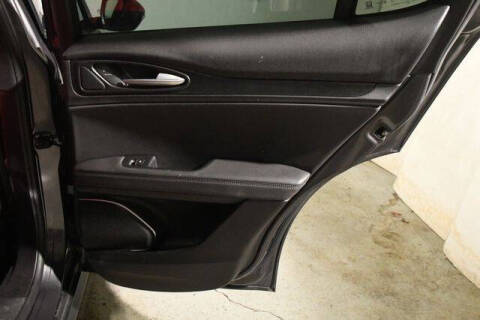 2022 Alfa Romeo Stelvio Sprint