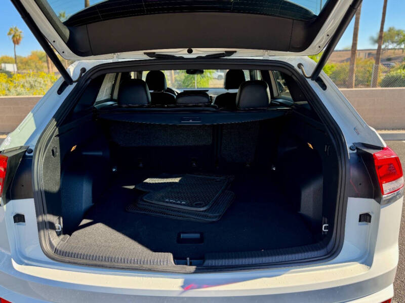 2022 Volkswagen Atlas Cross Sport V6 SE