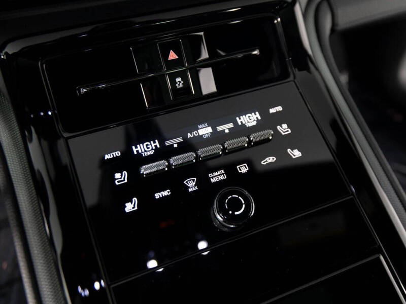 2025 Porsche Panamera 4