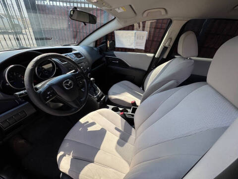 2013 Mazda MAZDA5 Sport