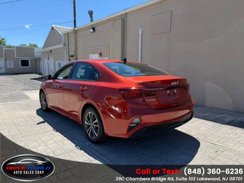 2023 Kia Forte LXS