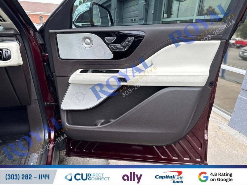 2020 Lincoln Aviator Black Label